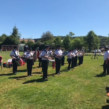 Musikzug beim Sommerfest in Anraff