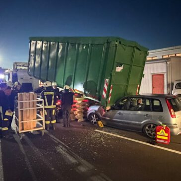 Einsatzübung Verkehrsunfall